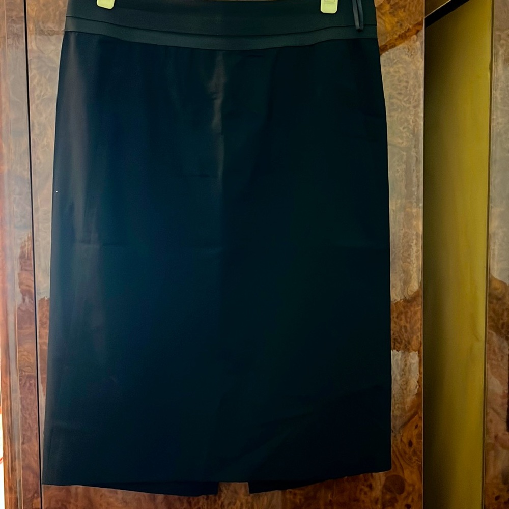 DKNY light stretch wool pencil skirt, with back slit and back zip